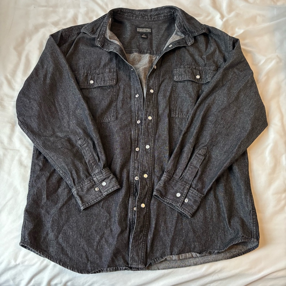 Dakota Casual Dark Gray Button Down Shirt
